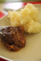 Joues de porc confites au miel