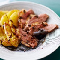 Magret fumé au thé noir et ananas rôti