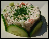 Tartare de tomates et concombre au thon