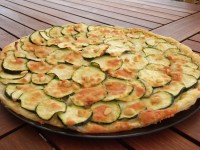 Tarte fine aux courgettes et au parmesan