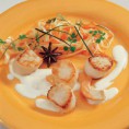 Noix de Saint-Jacques poêlées et julienne de légumes