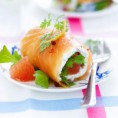 Roulés de saumon mariné aux herbes et pamplemousse